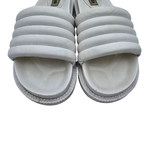 Steve Madden Womans size 10 Canny Puff Platform Slides Sandals in White Slip On - Picture 2 of 7